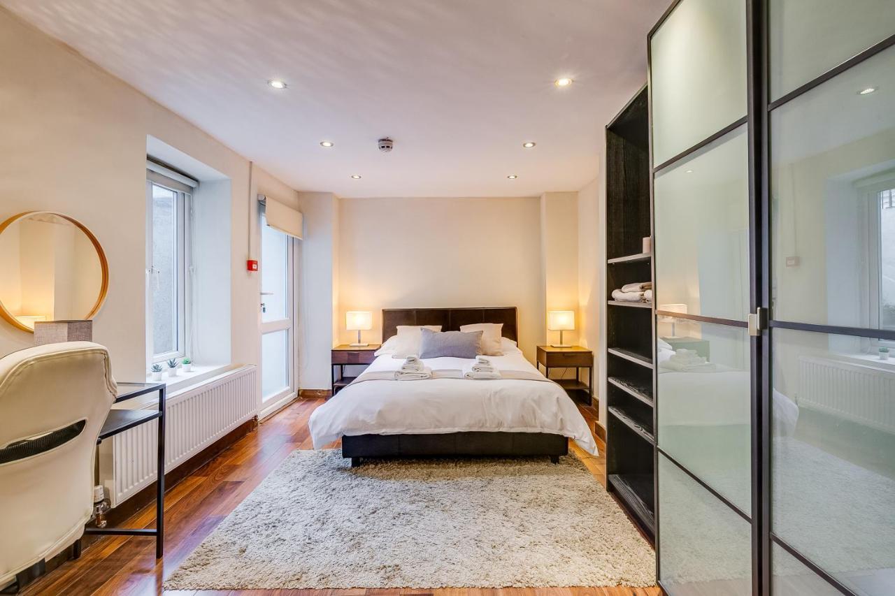 Entire Family Home - 2Bd2Bth Central Earl'S Court London Exterior foto