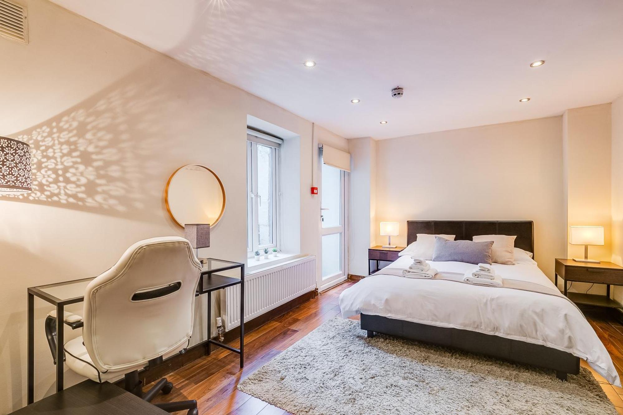 Entire Family Home - 2Bd2Bth Central Earl'S Court London Exterior foto